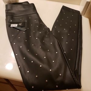 International Concept Black Pants!😍